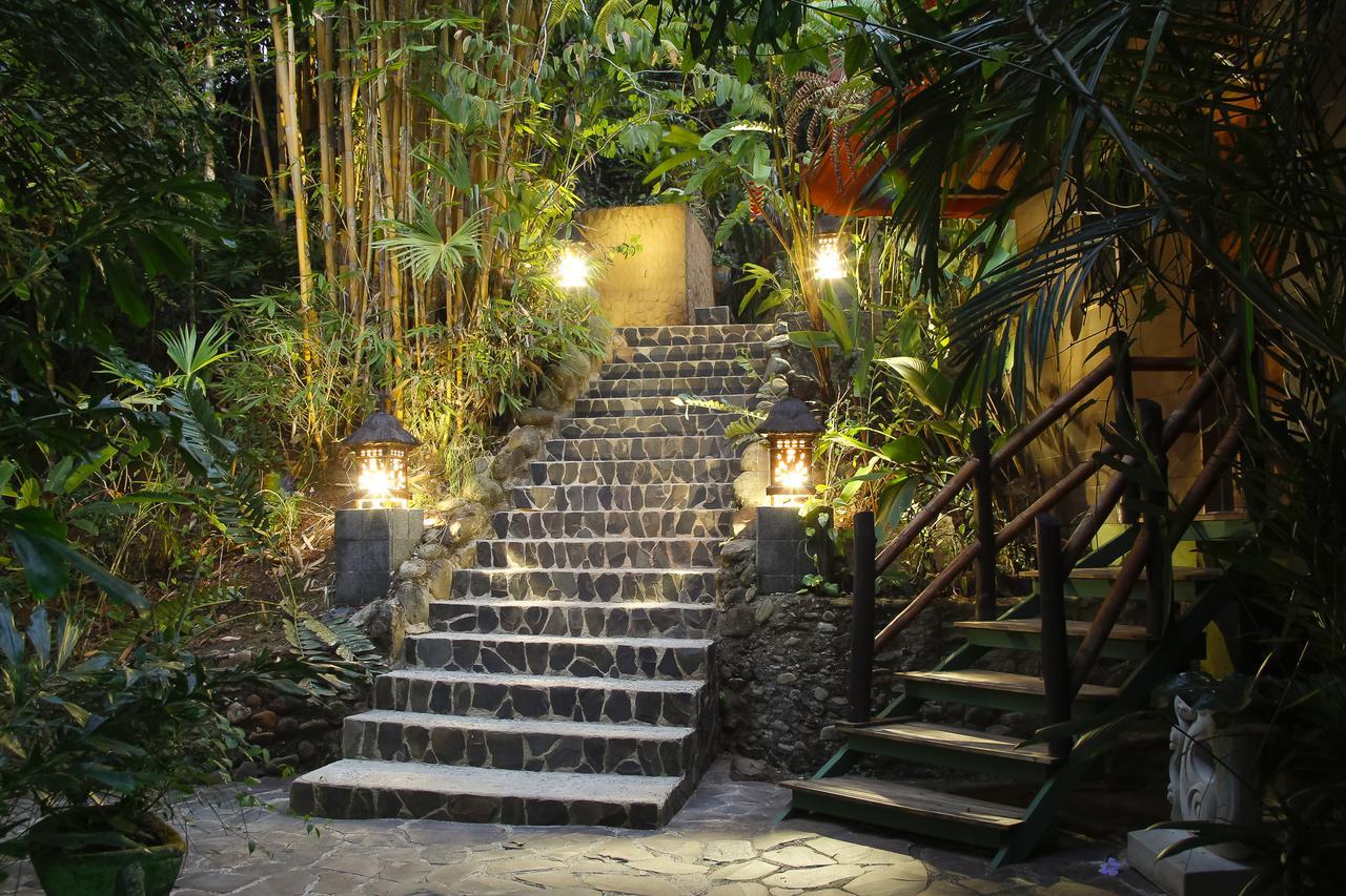Waterfall Villas Baru 외부 사진
